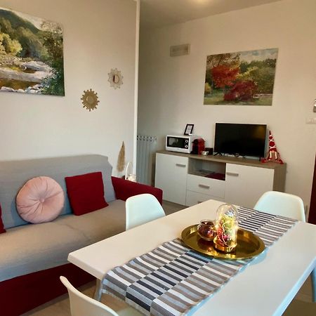 Residenza Cappuccini Aparthotel Пескиера дел Гарда Стая снимка